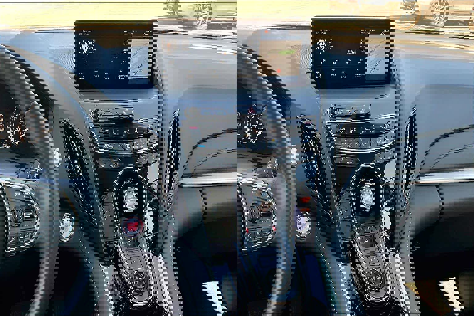 Used 2022 Acura RDX AWD w/ Technology Package image 9