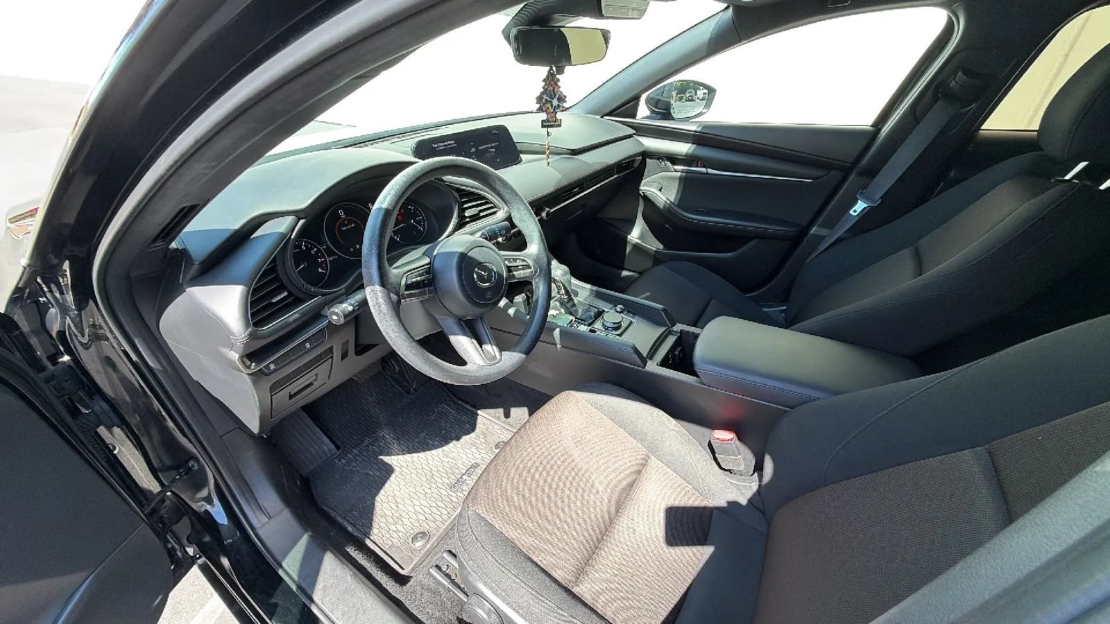 Used 2023 MAZDA MAZDA3 s FWD image 14