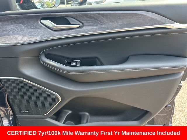 Certified 2023 Jeep Grand Cherokee Overland AWD/4WD image 9