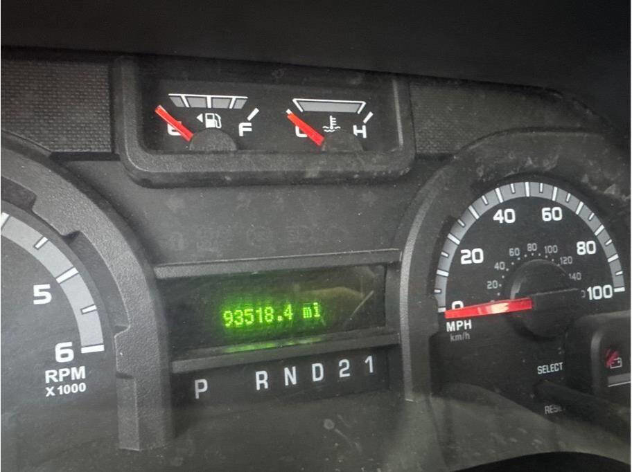 Used 2012 Ford E-350 and Econoline 350 XLT image 12