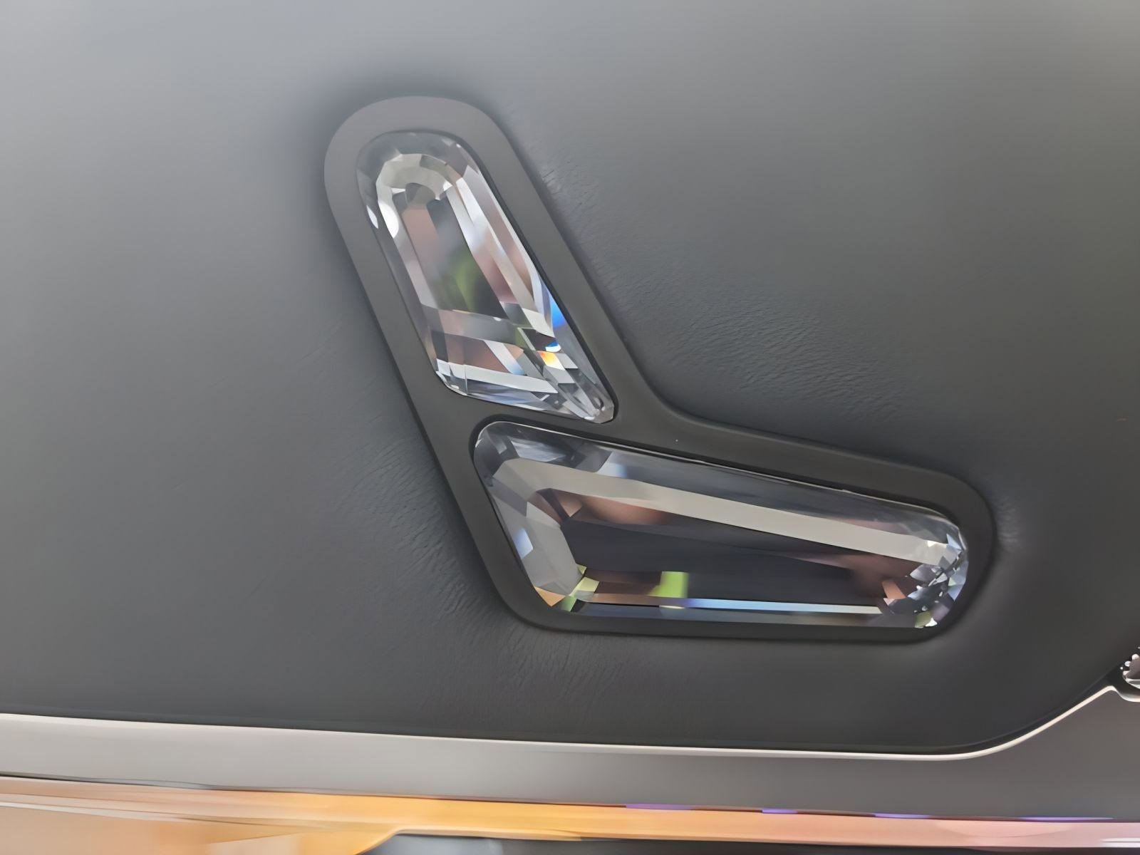 Used 2025 BMW 760i xDrive w/ Executive Package image 18