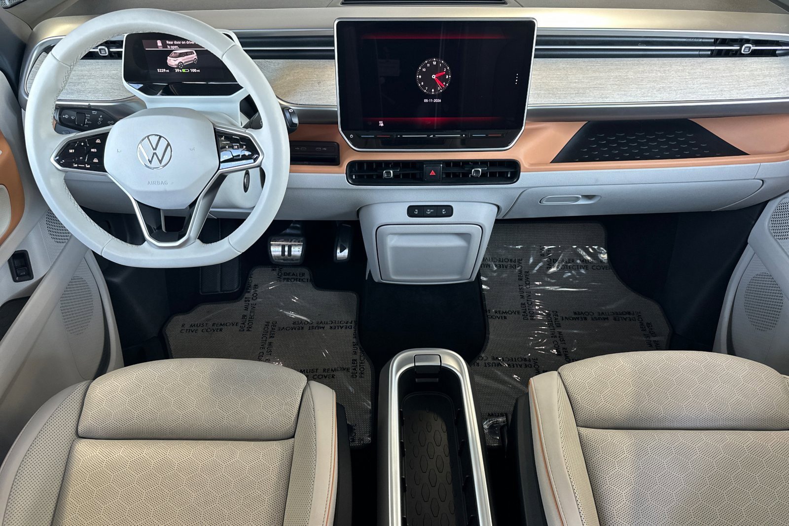 Used 2025 Volkswagen ID. Buzz 1st Edition RWD image 12