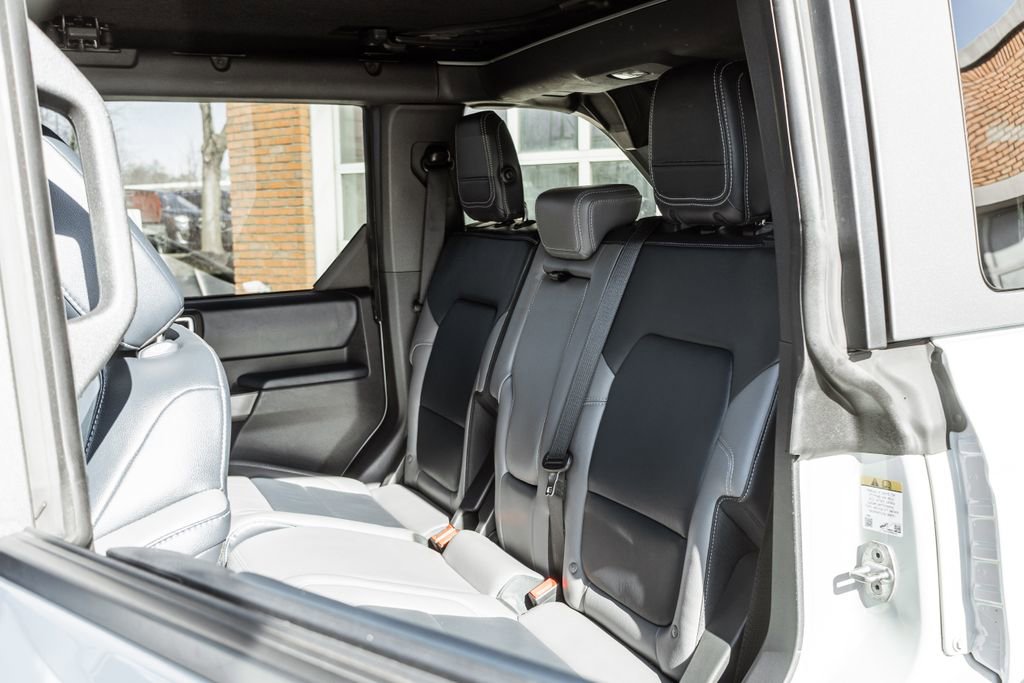 Used 2021 Ford Bronco First Edition AWD/4WD image 33