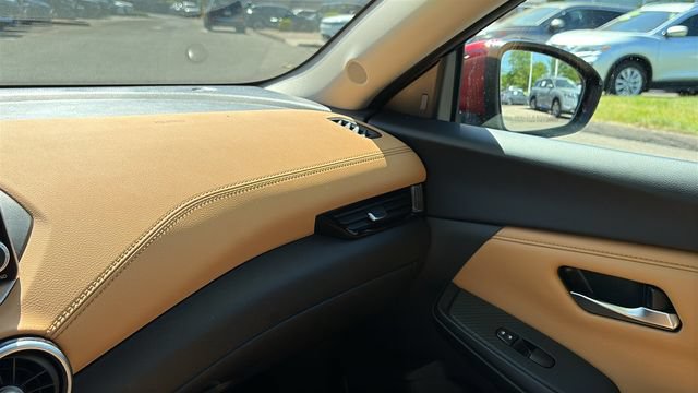 Certified 2023 Nissan Sentra SV w/ SV Premium Package FWD image 21