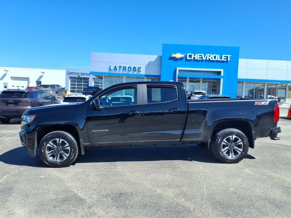 Used 2022 Chevrolet Colorado Z71 image 2