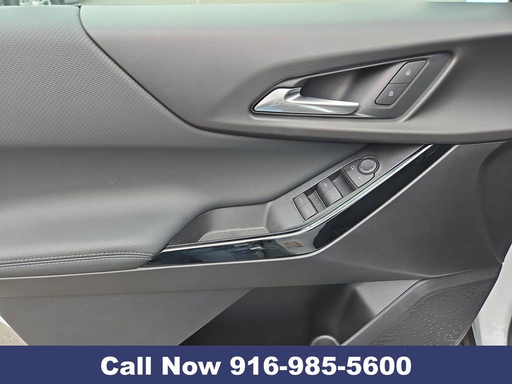 New 2026 Chevrolet Equinox LT image 26