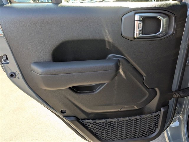 New 2026 Jeep Gladiator Sport image 25