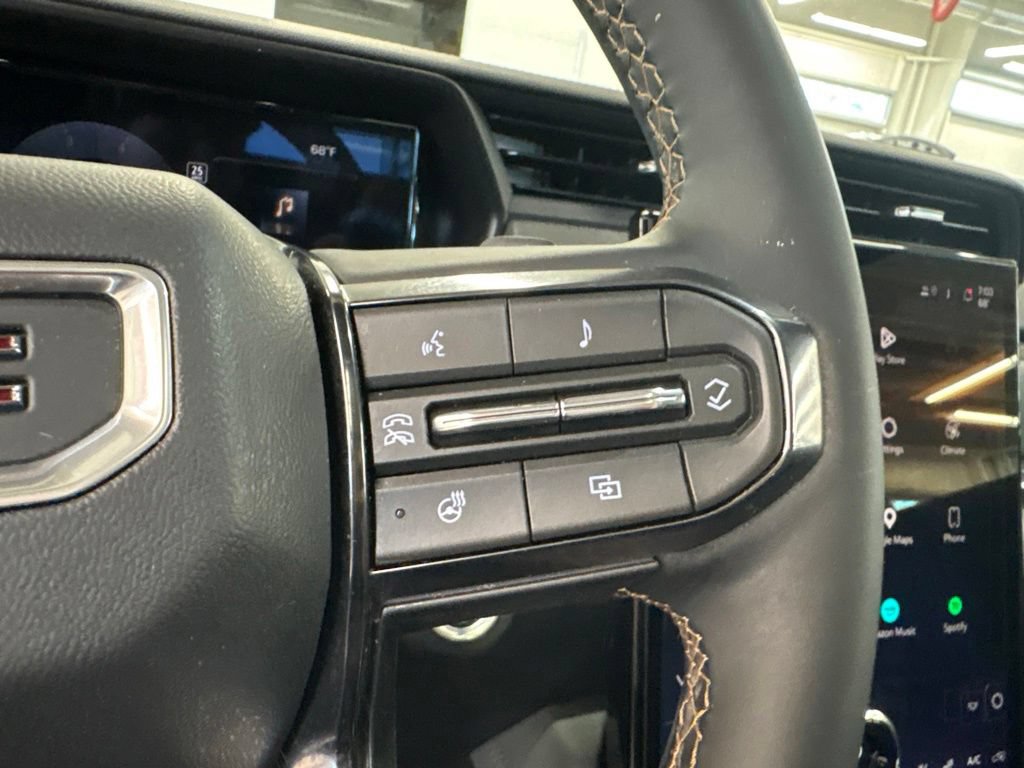 Used 2026 GMC Terrain AT4 w/ Convenience Package III AWD/4WD image 21
