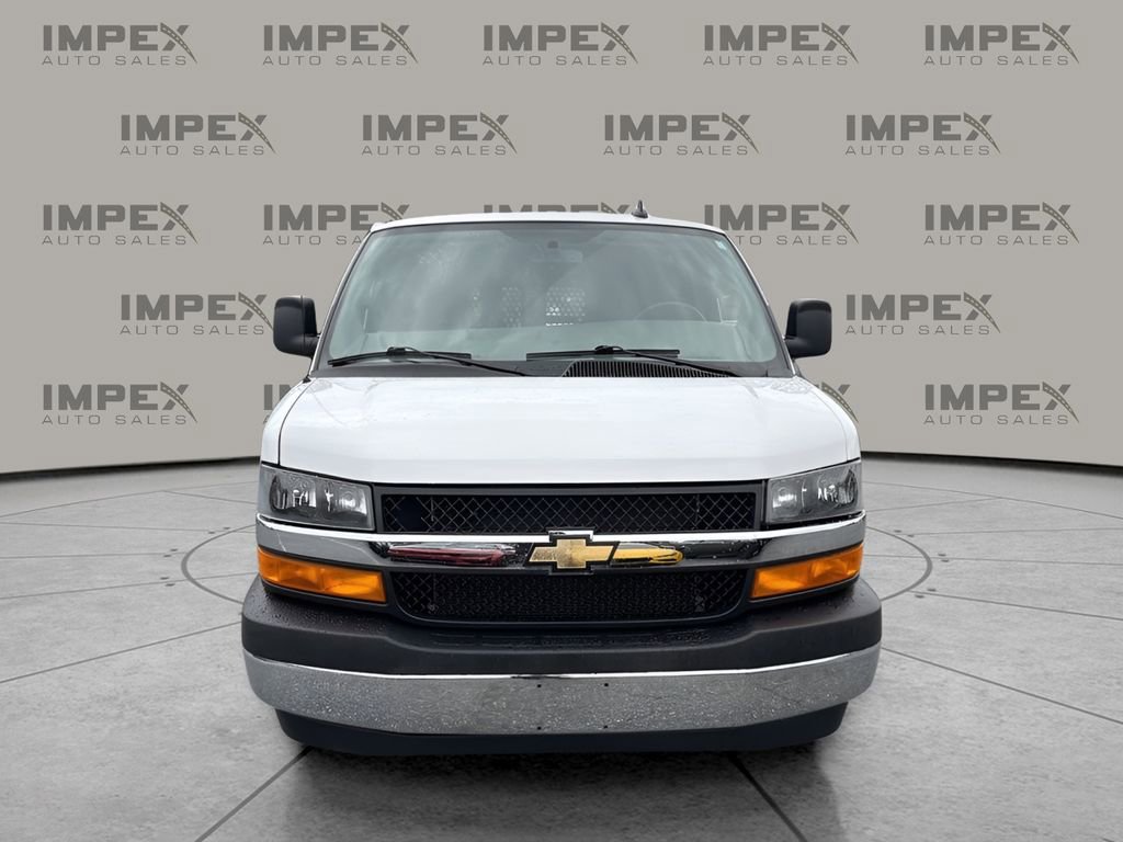 Used 2024 Chevrolet Express 2500 w/ Driver Convenience Package RWD image 8