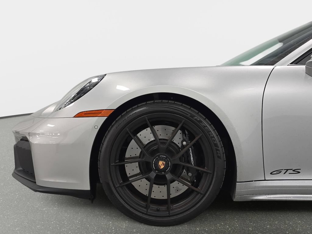 Certified 2025 Porsche 911 Carrera 4 GTS AWD/4WD image 10
