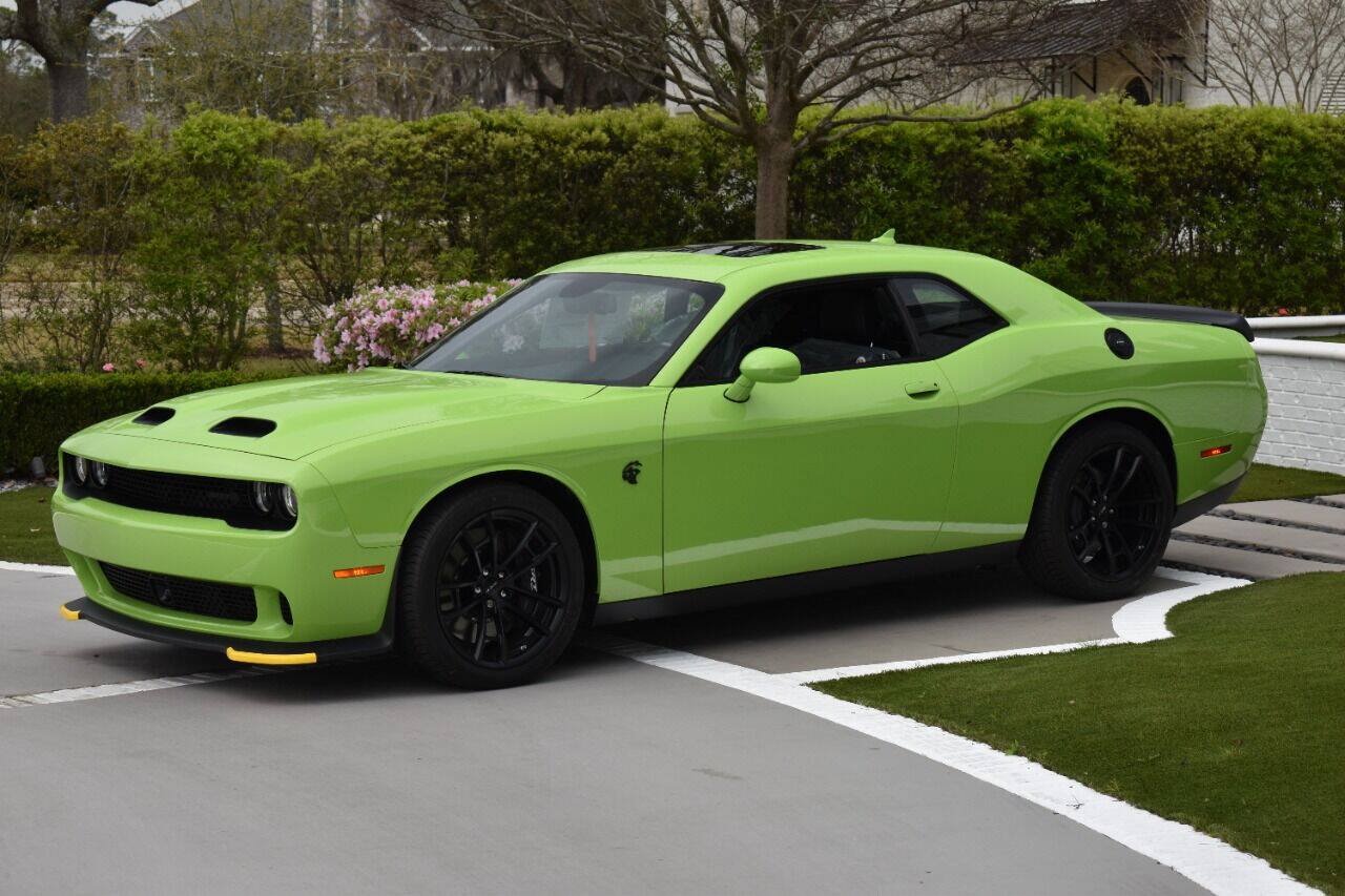 Used 2023 Dodge Challenger SRT Hellcat RWD image 12