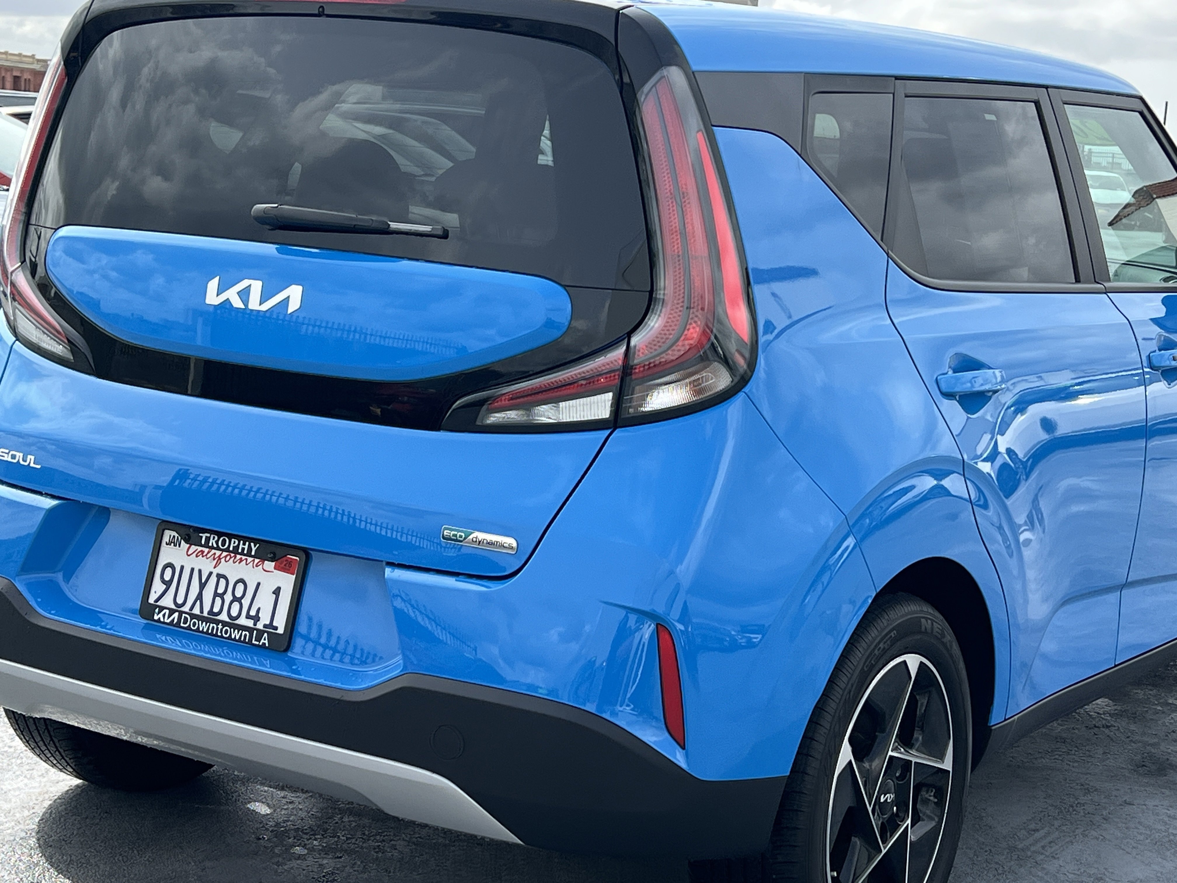 Certified 2025 Kia Soul EX image 8