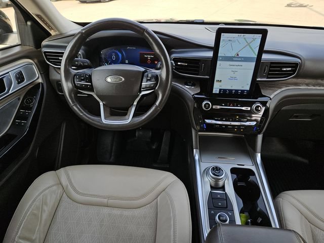 Used 2022 Ford Explorer Platinum w/ Equipment Group 601A AWD/4WD image 13