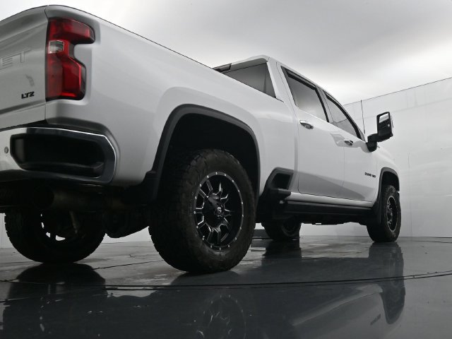 Used 2022 Chevrolet Silverado 2500 LTZ w/ LTZ Plus Package AWD/4WD image 38