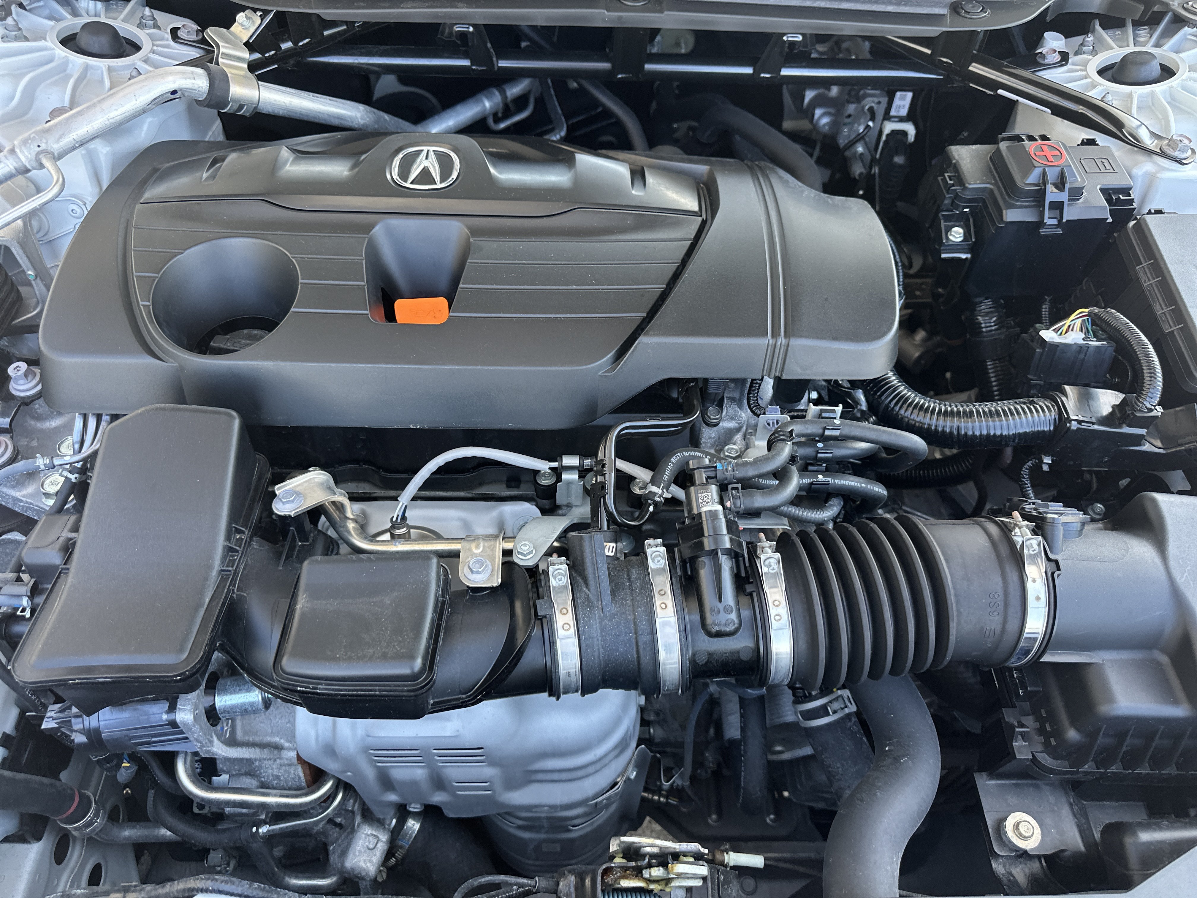 Used 2025 Acura TLX w/ Technology Package FWD image 9
