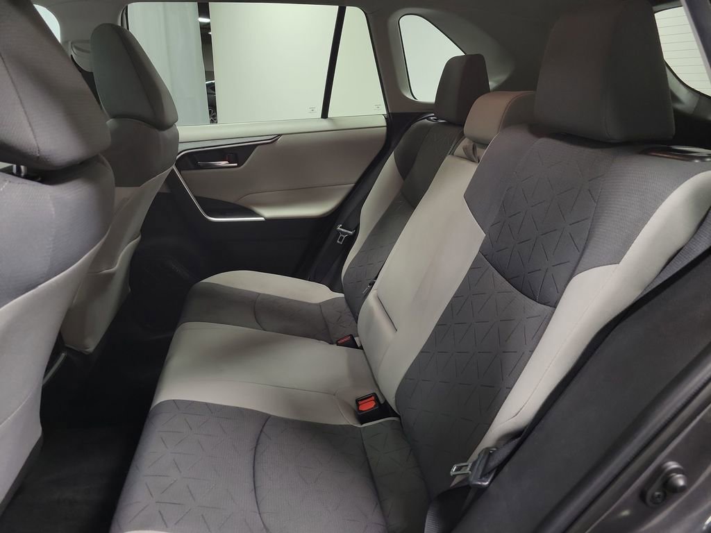 Used 2021 Toyota RAV4 XLE w/ Convenience Package AWD/4WD image 20