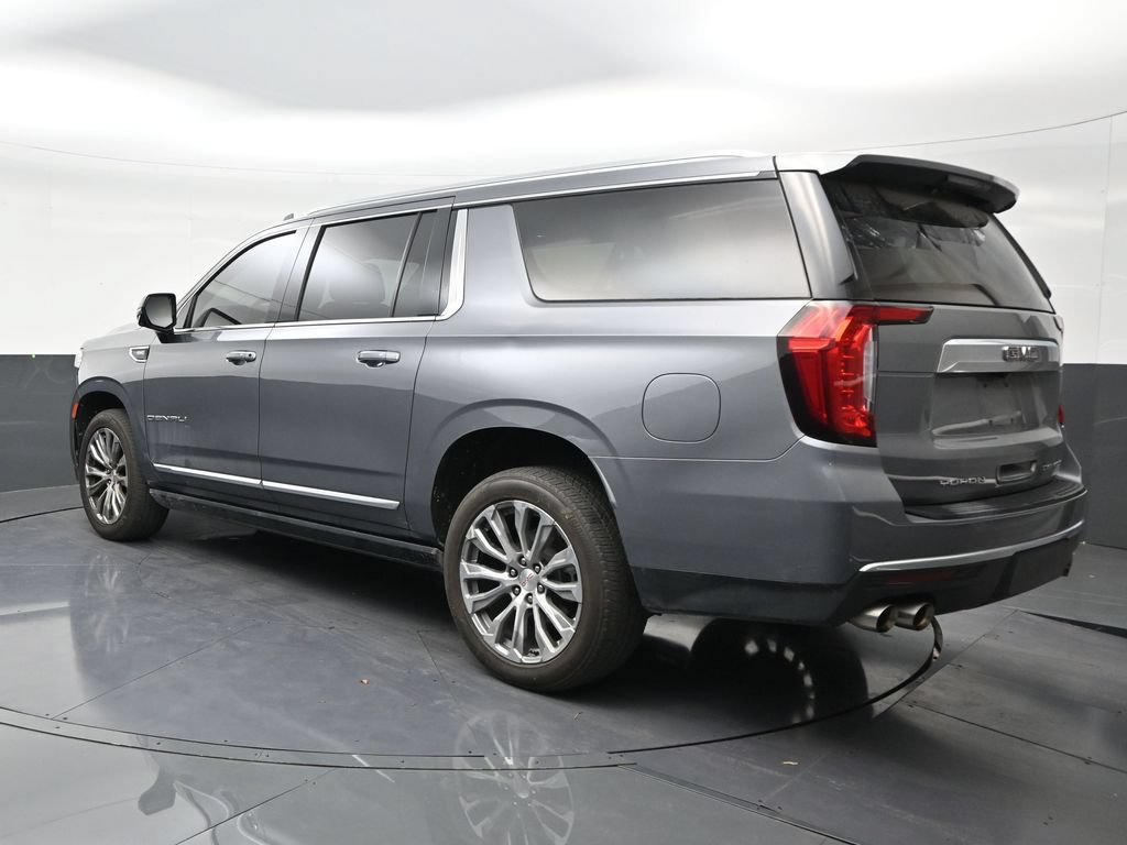 Used 2021 GMC Yukon XL Denali w/ Denali Premium Package RWD image 3