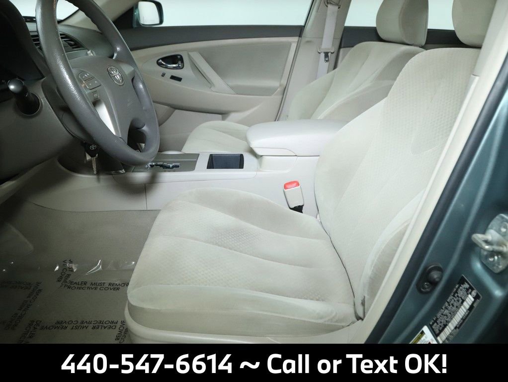 Used 2009 Toyota Camry LE image 22