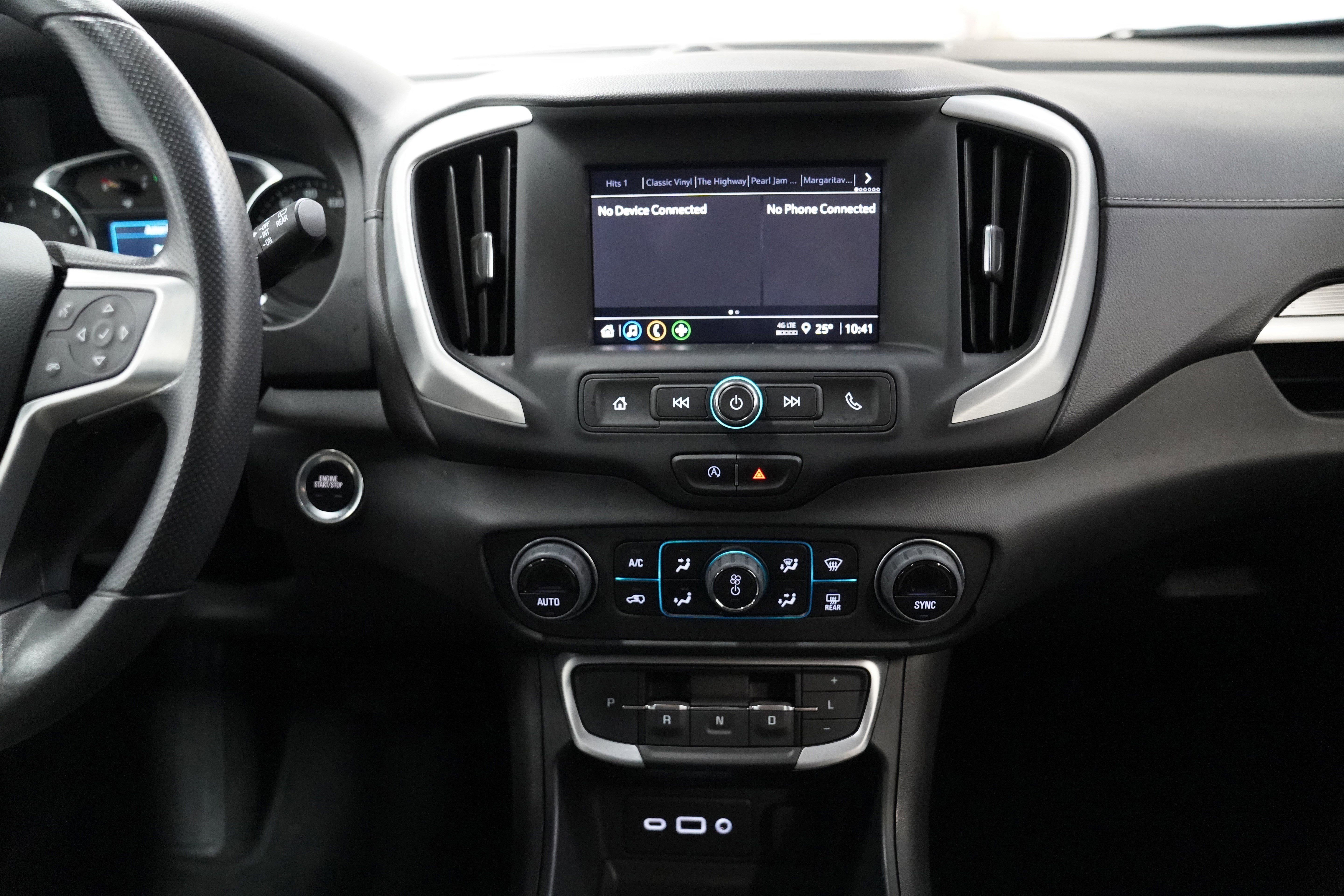 Used 2023 GMC Terrain SLE w/ Driver Convenience Package image 22