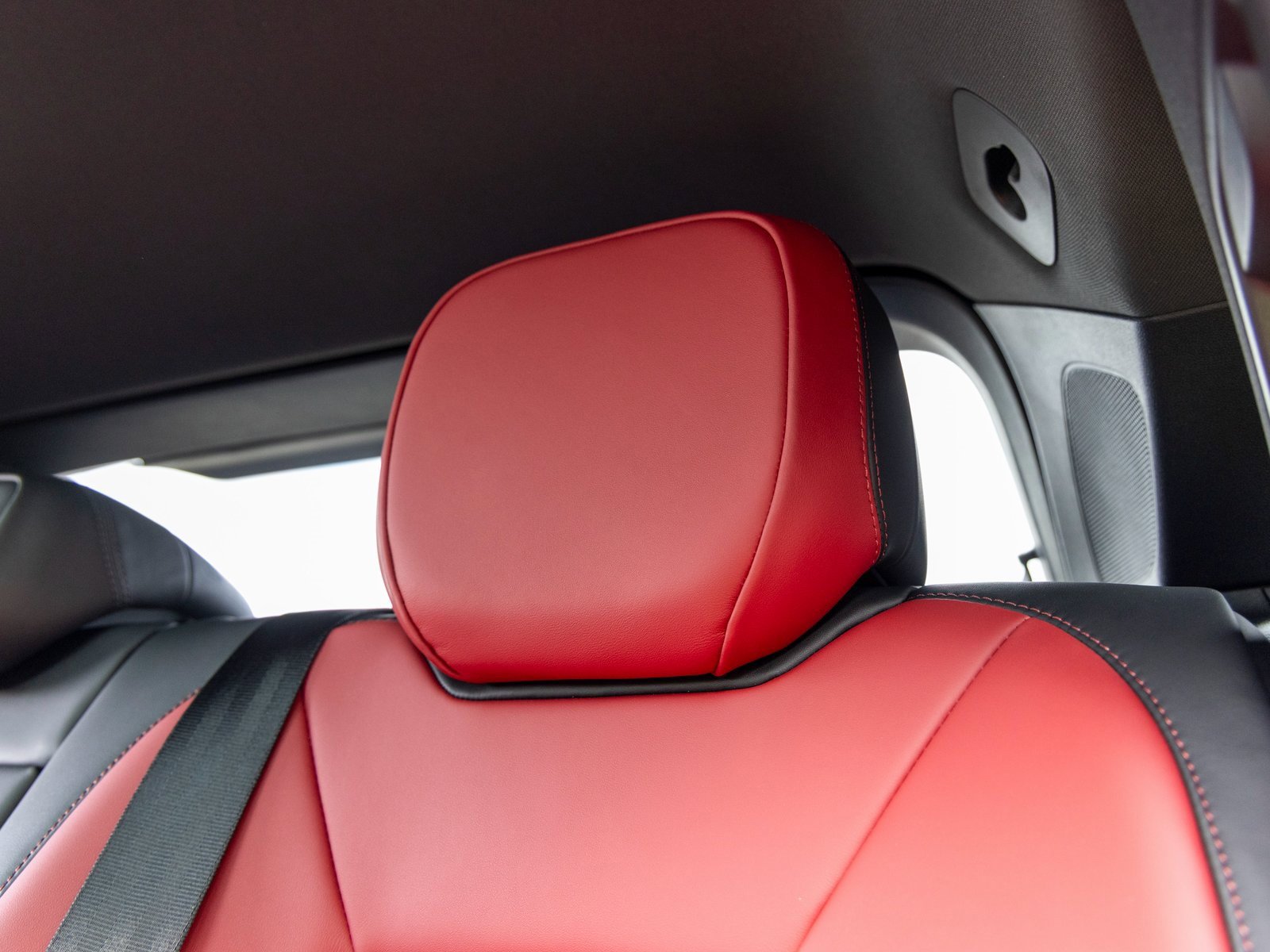 New 2026 Porsche Cayenne S image 45