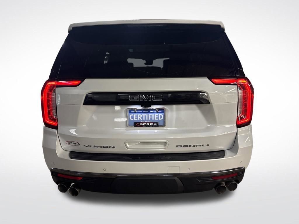 Certified 2024 GMC Yukon XL Denali Ultimate AWD/4WD image 4
