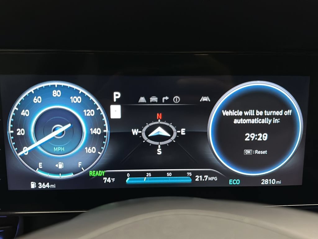 Certified 2025 Hyundai Elantra SEL FWD image 24