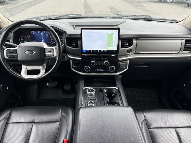 Used 2024 Ford Expedition XLT AWD/4WD image 12