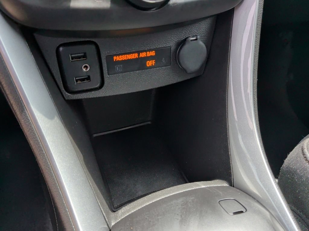 Used 2020 Chevrolet Trax LT FWD image 25