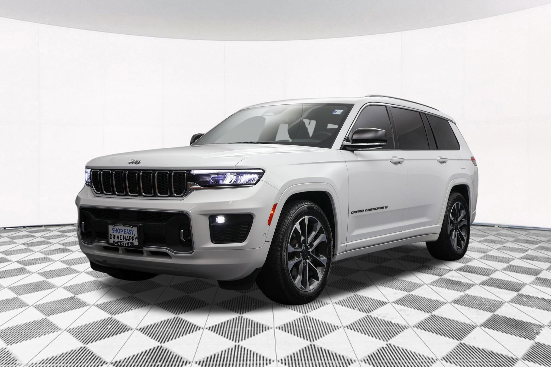 Used 2021 Jeep Grand Cherokee L Overland w/ Luxury Tech Group IV AWD/4WD image 42