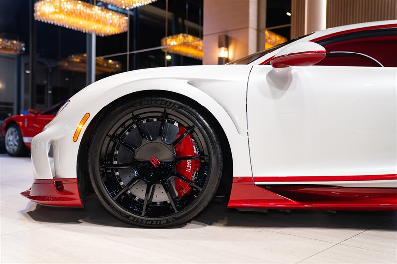 Used 2024 Bugatti Chiron Super Sport AWD/4WD image 16