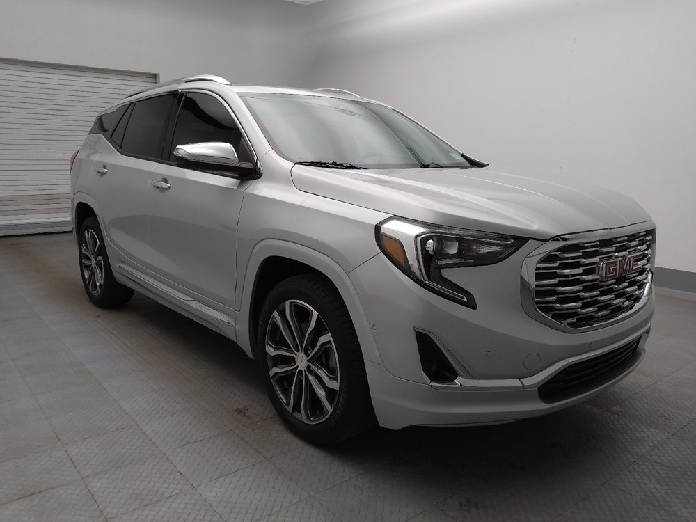 Used 2018 GMC Terrain Denali w/ Advanced Safety Package FWD image 13