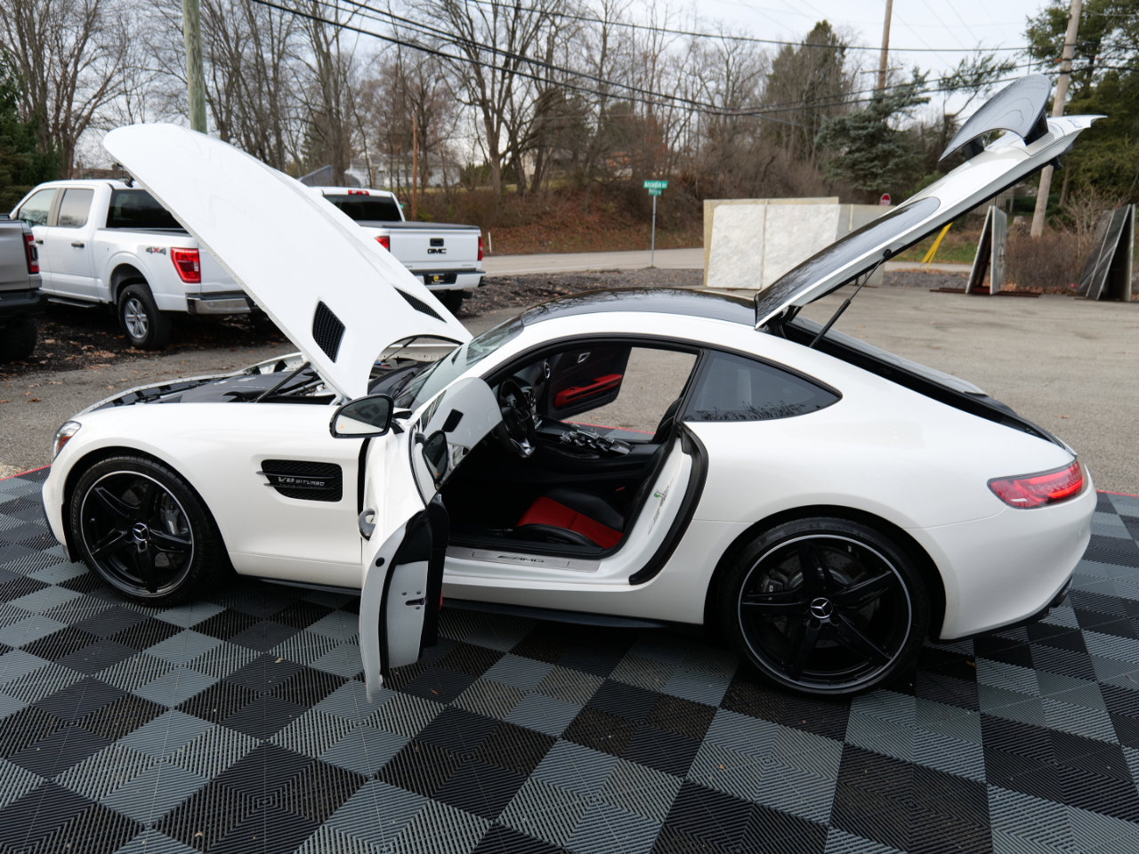 Used 2017 Mercedes-Benz AMG GT Coupe image 59