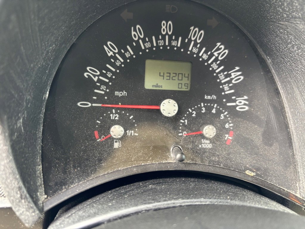 Used 2004 Volkswagen Beetle GLS image 6