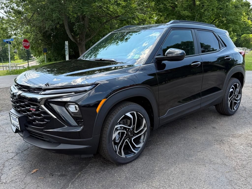 New 2026 Chevrolet TrailBlazer RS w/ Convenience Package AWD/4WD image 1