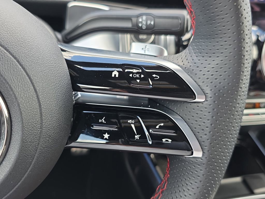 Certified 2026 Mercedes-Benz GLB 250 4MATIC image 22