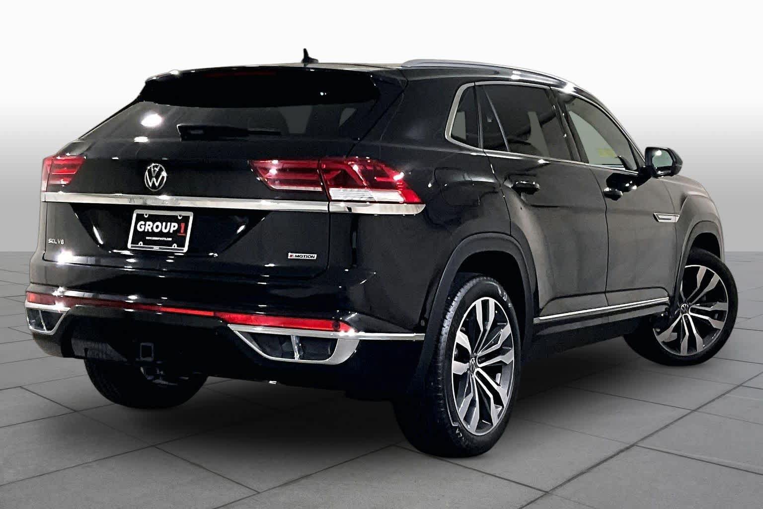 Used 2021 Volkswagen Atlas Cross Sport SEL Premium R-Line AWD/4WD image 12