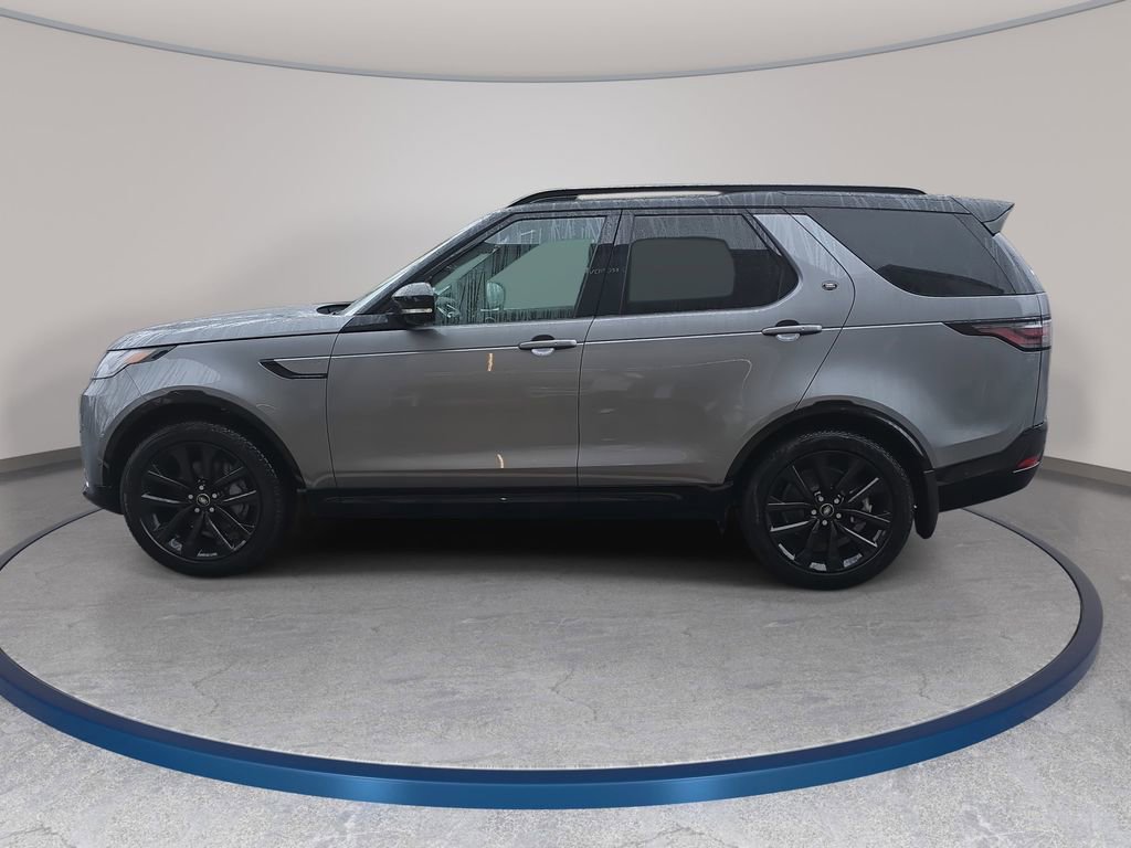 New 2026 Land Rover Discovery Dynamic SE image 8