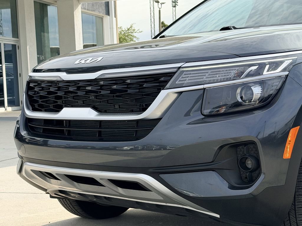 Used 2023 Kia Seltos S image 10
