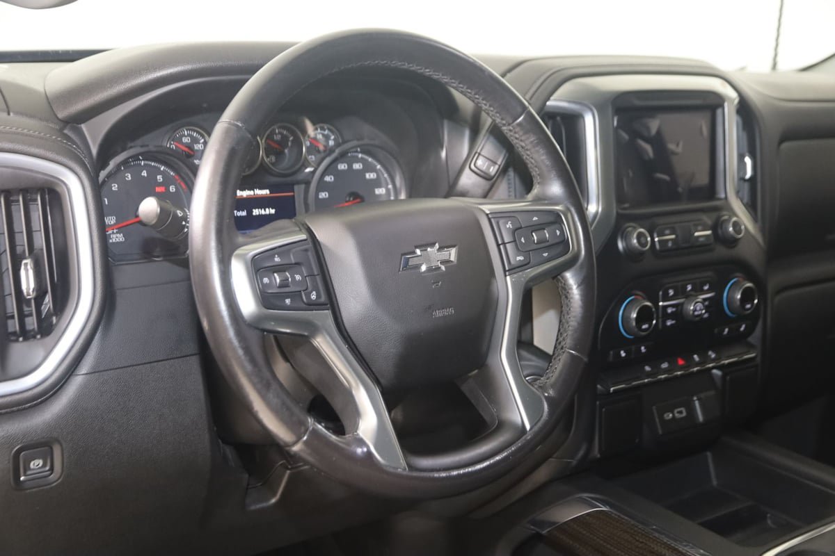 Used 2021 Chevrolet Silverado 1500 LT Trail Boss AWD/4WD image 6