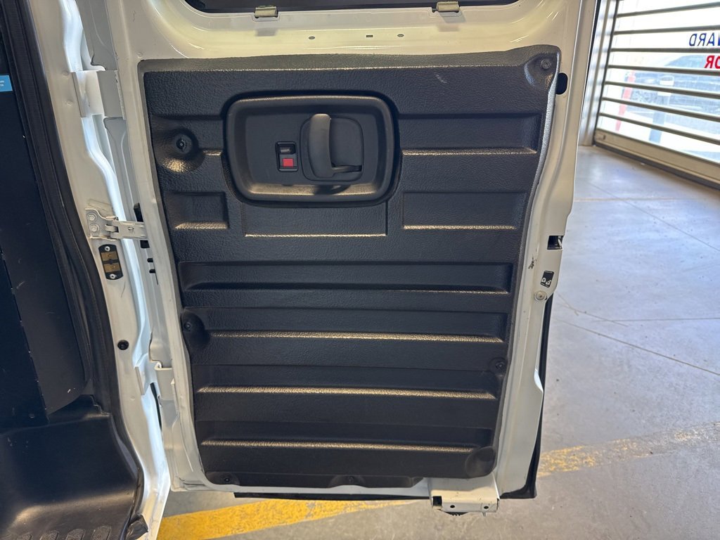 Used 2023 GMC Savana 2500 w/ Driver Convenience Package image 22