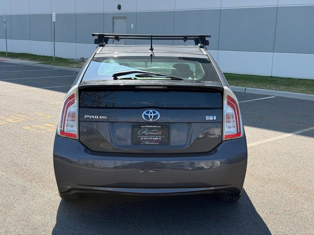 Used 2014 Toyota Prius Two image 6