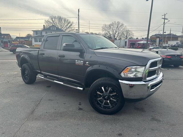 Used 2016 RAM 2500 Tradesman w/ Chrome Appearance Group AWD/4WD image 2