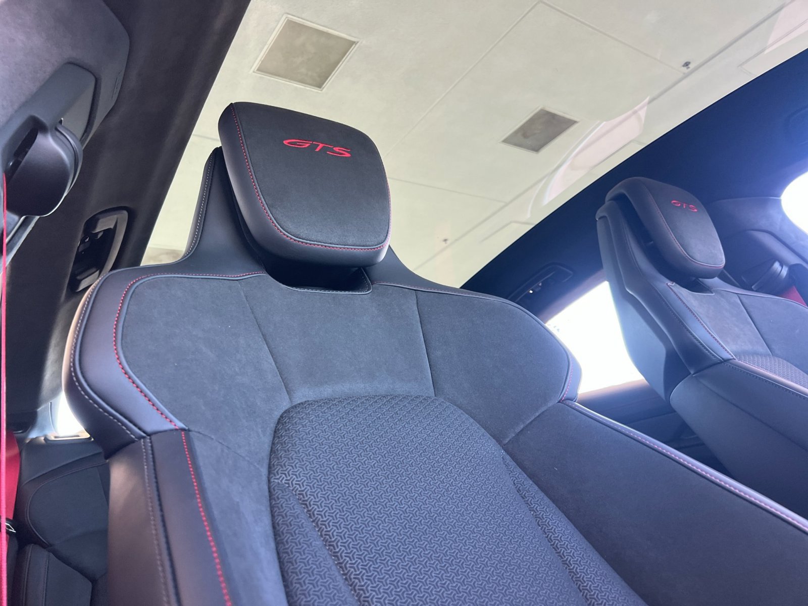New 2026 Porsche Taycan GTS AWD/4WD image 16