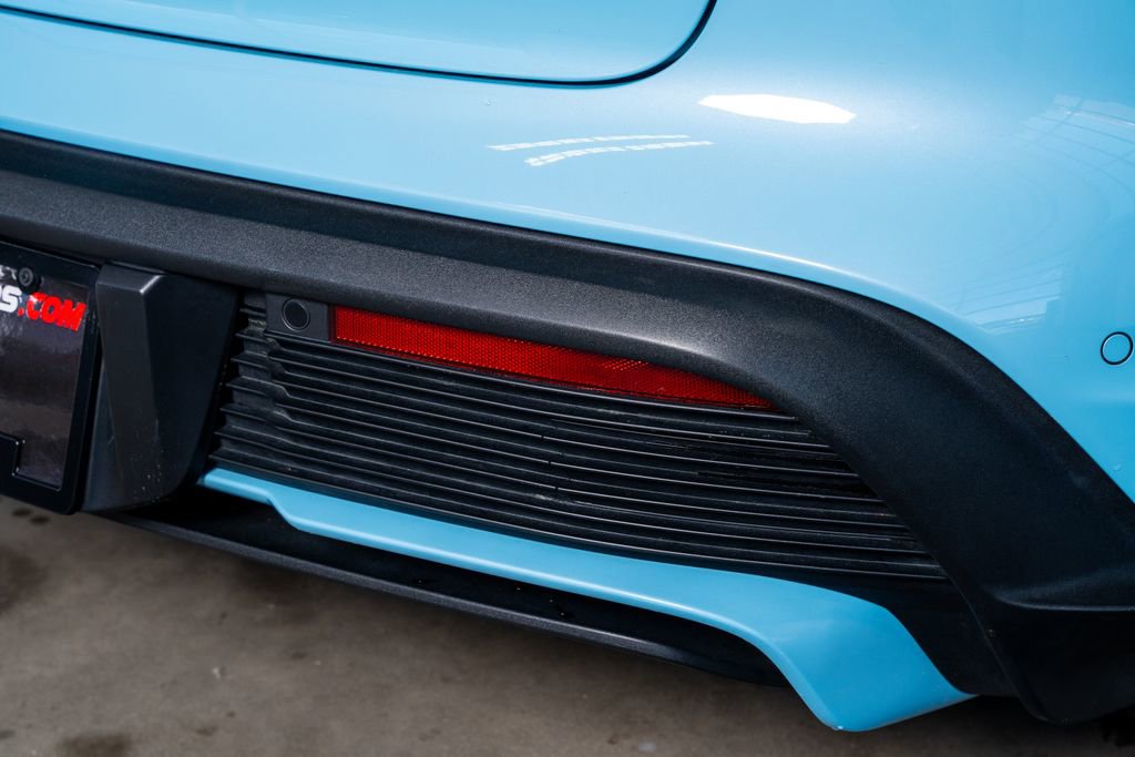 Used 2021 Porsche Taycan Turbo w/ Performance Package image 29