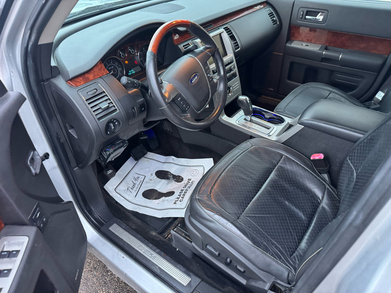 Used 2010 Ford Flex Limited image 10