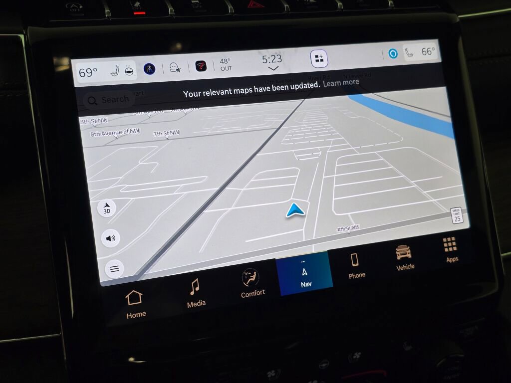 New 2025 Jeep Grand Cherokee Summit w/ Obsidian Package image 26