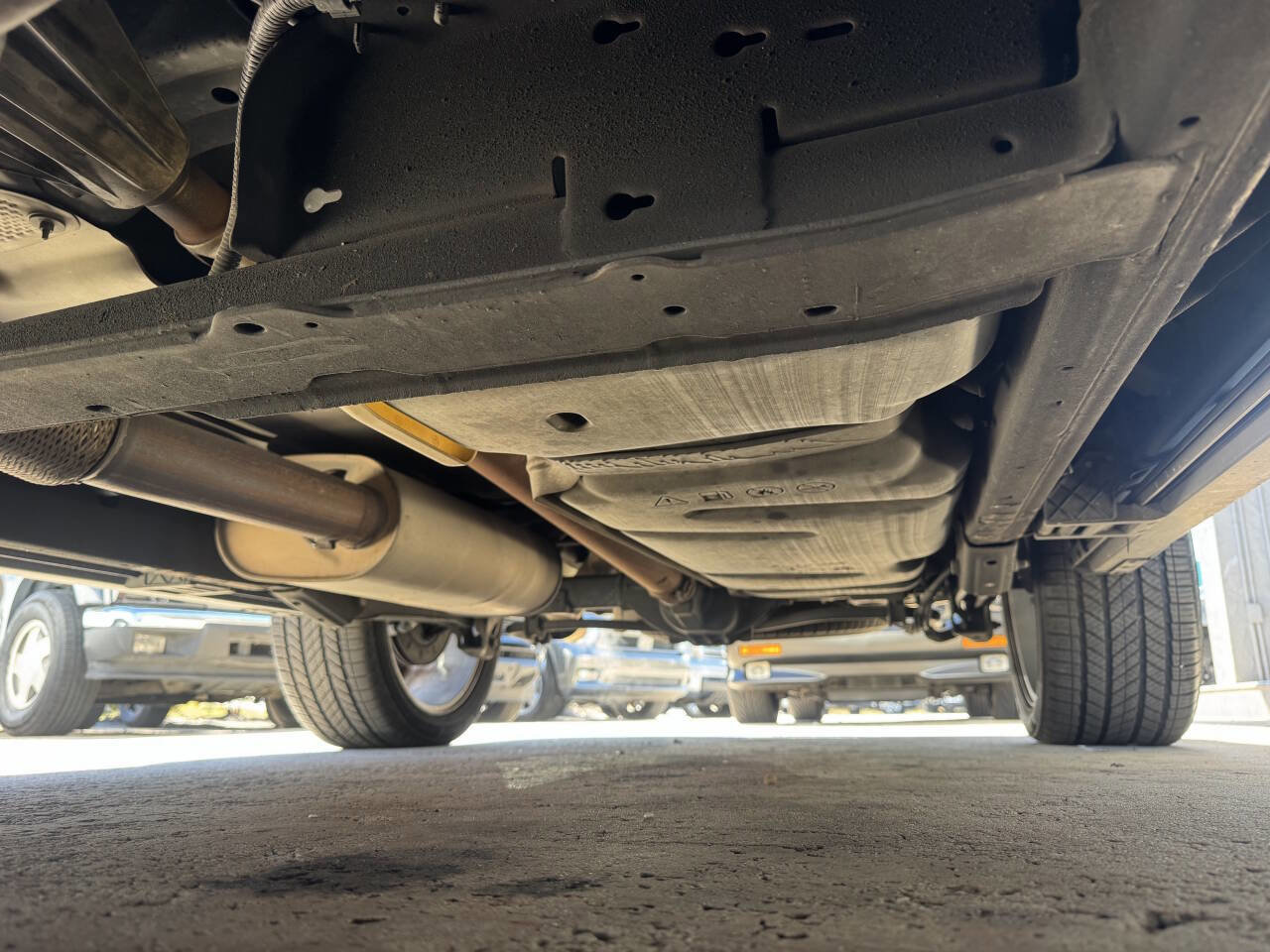 Used 2012 Cadillac Escalade EXT Premium image 17