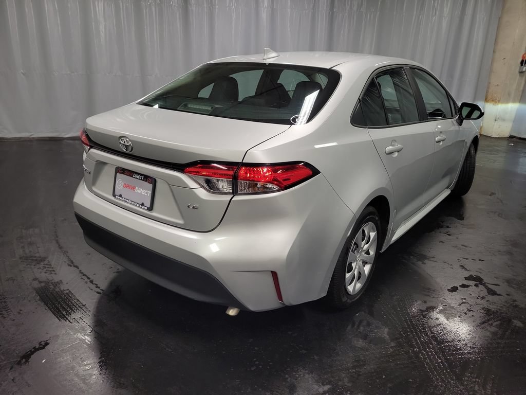 Used 2023 Toyota Corolla LE FWD image 8