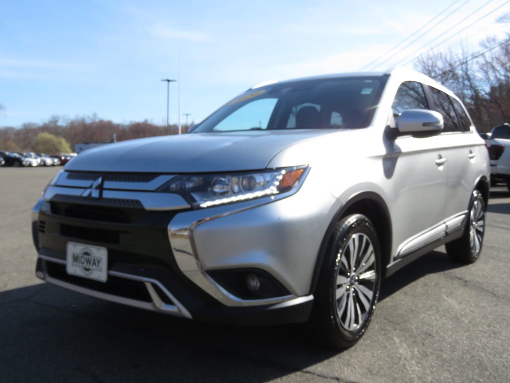 Used 2020 Mitsubishi Outlander SEL image 1