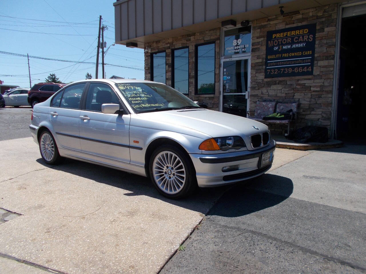 Used 2001 BMW 325xi Sedan AWD/4WD image 1